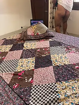 Snapshot of debu46 chatting on March 5, 2026, 10:55 am debu46 online show from March 5, 2026, 10:55 am