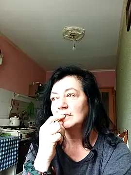 GypsiQueen2 online show from March 3, 2026, 8:53 am