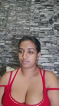 Xindias fantasyX online show from December 4, 2025, 7:11 pm