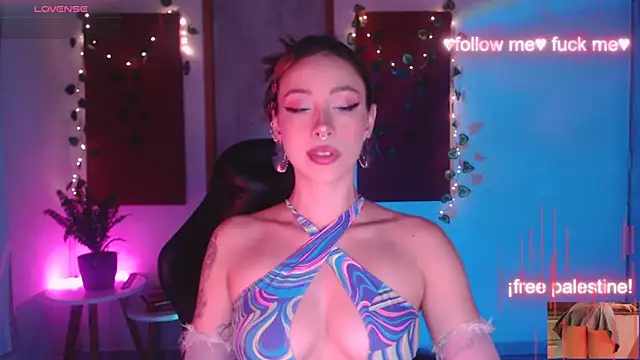 sakura beauty online show from October 10, 2025, 4:33 am