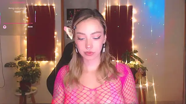 Snapshot of sakura_beauty chatting on June 3, 2026, 3:31 am sakura beauty online show from June 3, 2026, 3:31 am