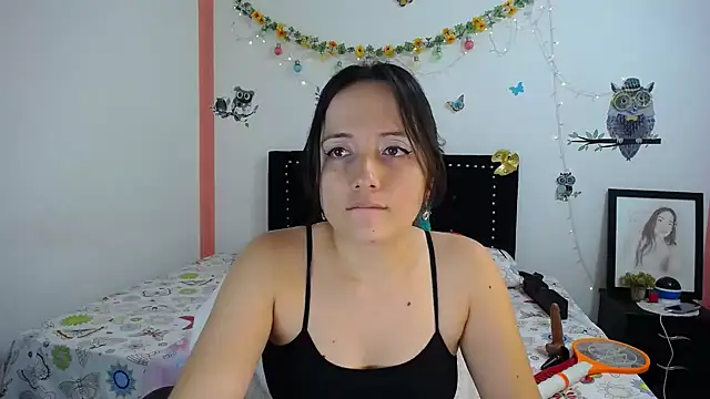 naughty girl 4u online show from February 21, 2025, 7:43 pm