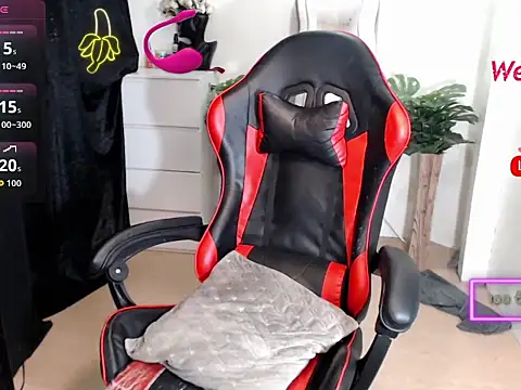 asianboyhunt online show from April 16, 2026, 11:07 pm