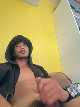 juniiorre online show from November 24, 2025, 11:54 am