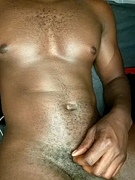 Texanguy01 online show from October 12, 2025, 1:43 pm