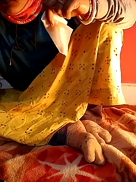 Bengali-boudi online show from December 25, 2024, 6:30 pm