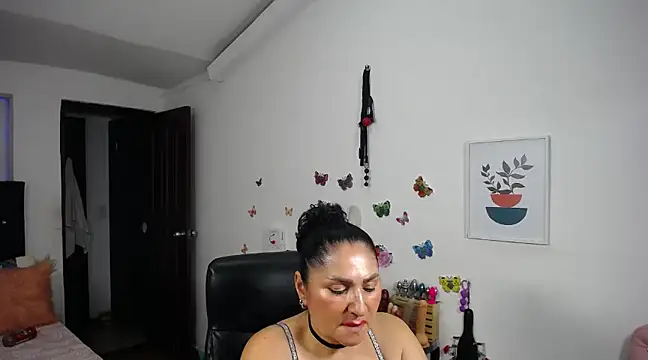 Snapshot of mature_bigboobs10 chatting on March 9, 2025, 8:07 am mature bigboobs10 online show from March 9, 2025, 8:07 am