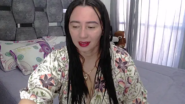 Snapshot of sara_hott_1 chatting on May 18, 2026, 12:22 pm sara hott 1 online show from May 18, 2026, 12:22 pm
