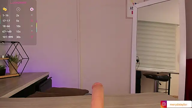 MERIDA TAYLOR online show from January 22, 2025, 3:18 pm