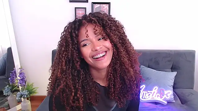 Amelia bss online show from February 6, 2025, 1:43 pm