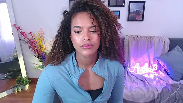 Amelia bss online show from March 18, 2025, 4:48 pm