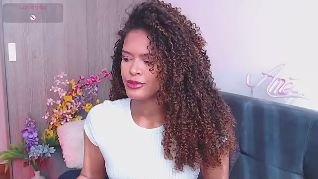 Amelia bss online show from September 17, 2025, 1:46 pm