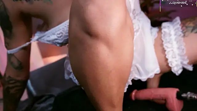 kitty pruu online show from March 22, 2025, 1:22 am