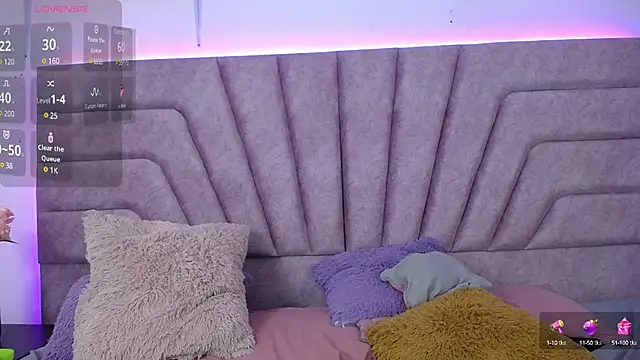 Jessica-Kraftt online show from January 14, 2025, 3:32 am