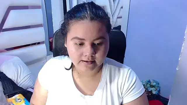 ValenTitis online show from November 25, 2025, 8:53 pm