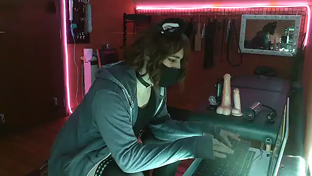 Ginny-the-bdsm-nympho online show from January 19, 2025, 5:28 pm