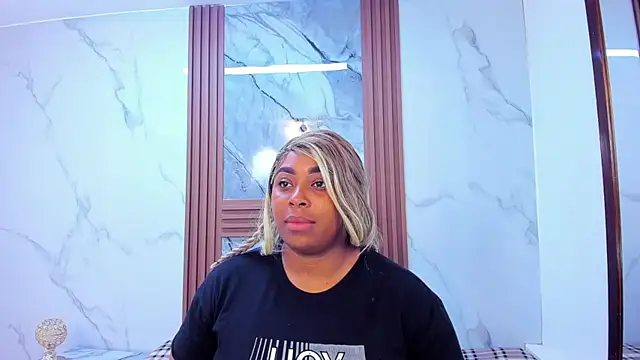 Snapshot of HannyMansonh chatting on February 15, 2025, 3:20 am HannyMansonh online show from February 15, 2025, 3:20 am