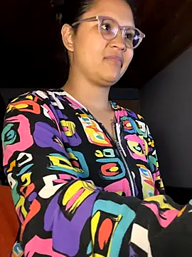 Hathorlove online show from October 1, 2025, 5:35 am