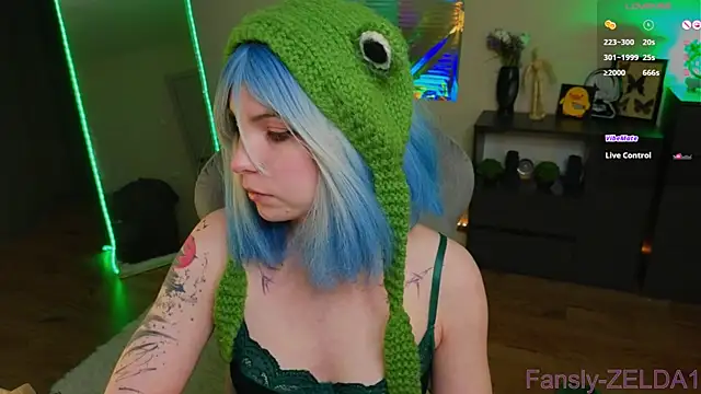 Snapshot of zelda_1 chatting on May 10, 2026, 3:39 pm zelda 1 online show from May 10, 2026, 3:39 pm
