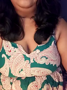 sassy horny online show from January 8, 2025, 7:34 pm