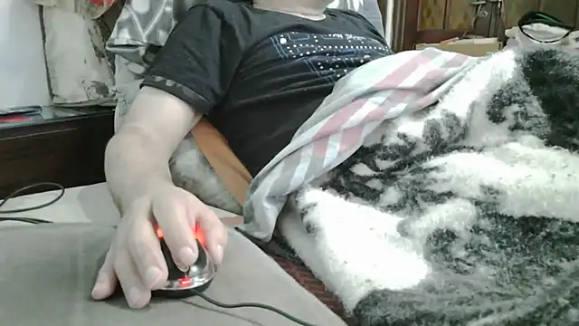 Snapshot of messi_syssy chatting on May 30, 2026, 10:12 am messi syssy online show from May 30, 2026, 10:12 am