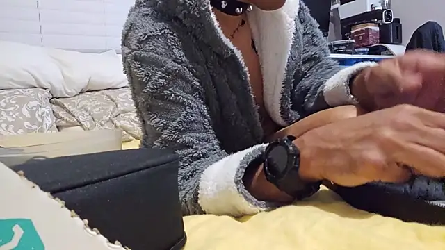 AmGuy23 online show from November 9, 2025, 10:13 am