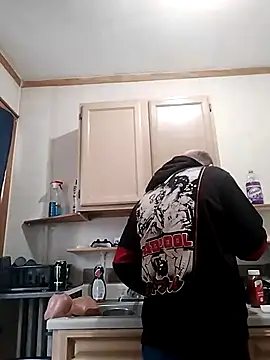 Snapshot of TaylorBlaze chatting on March 13, 2026, 5:52 pm TaylorBlaze online show from March 13, 2026, 5:52 pm