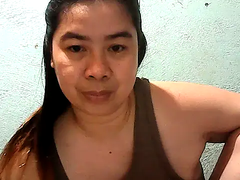 Snapshot of Totally_Naked69 chatting on July 15, 2026, 5:56 am Totally Naked69 online show from July 15, 2026, 5:56 am