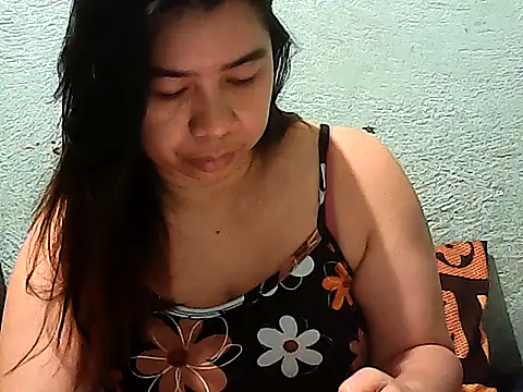 Snapshot of Totally_Naked69 chatting on July 19, 2026, 7:01 am Totally Naked69 online show from July 19, 2026, 7:01 am