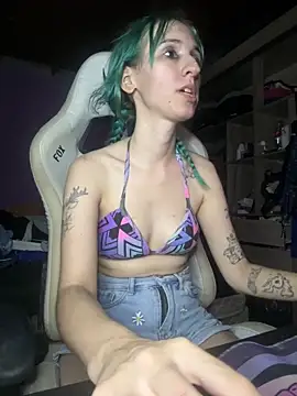 bunnydark00 online show from March 16, 2026, 2:06 am