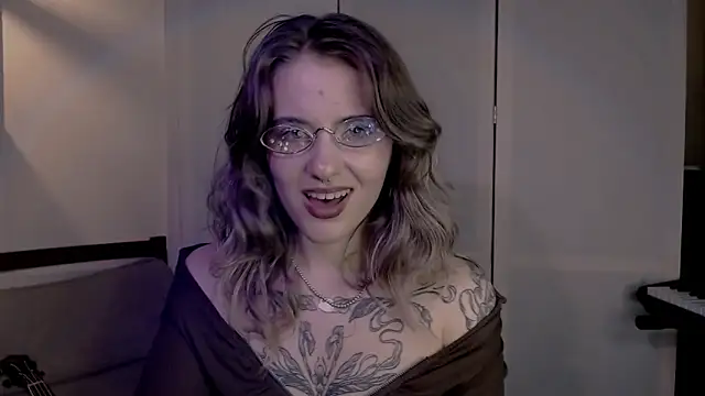 risha laas online show from December 5, 2024, 7:17 pm