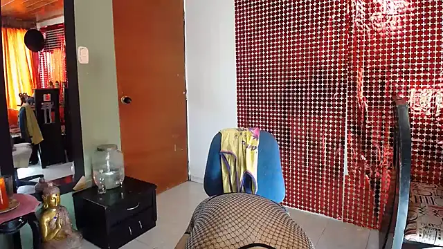 Snapshot of Sweett_Anya chatting on May 26, 2026, 3:19 pm Sweett Anya online show from May 26, 2026, 3:19 pm