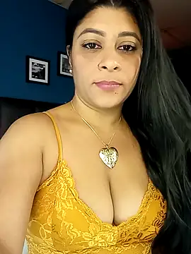 Snapshot of Lashmy111 chatting on February 15, 2025, 3:31 am Lashmy111 online show from February 15, 2025, 3:31 am