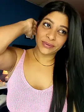 Snapshot of Lashmy111 chatting on March 11, 2025, 5:27 am Lashmy111 online show from March 11, 2025, 5:27 am