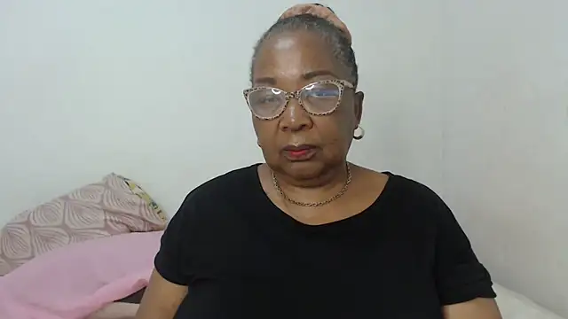 Snapshot of KinkyRicoSaisyours chatting on March 9, 2025, 8:21 pm KinkyRicoSaisyours online show from March 9, 2025, 8:21 pm