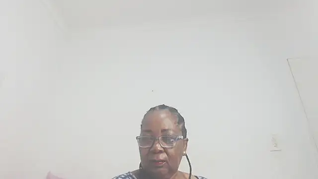 Snapshot of KinkyRicoSaisyours chatting on November 8, 2025, 7:34 pm KinkyRicoSaisyours online show from November 8, 2025, 7:34 pm