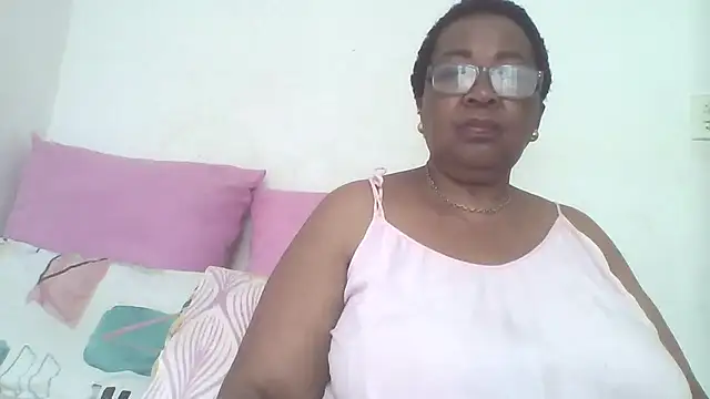 Snapshot of KinkyRicoSaisyours chatting on November 14, 2025, 6:12 am KinkyRicoSaisyours online show from November 14, 2025, 6:12 am