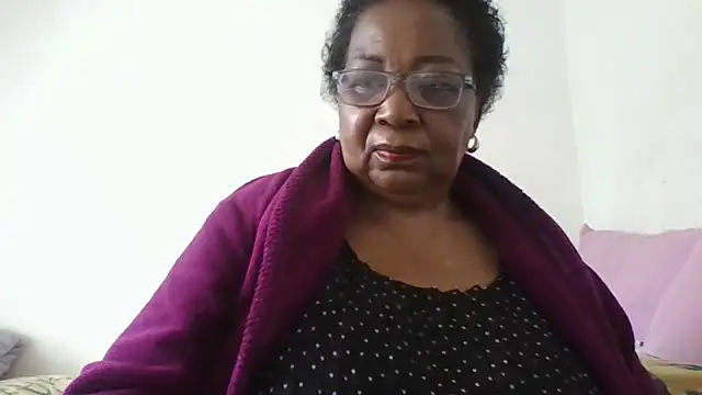 KinkyRicoSaisyours online show from May 17, 2026, 12:34 pm