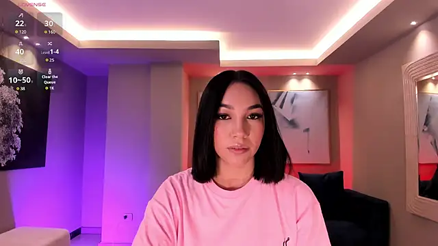 RossieRhoades online show from February 2, 2025, 9:51 am