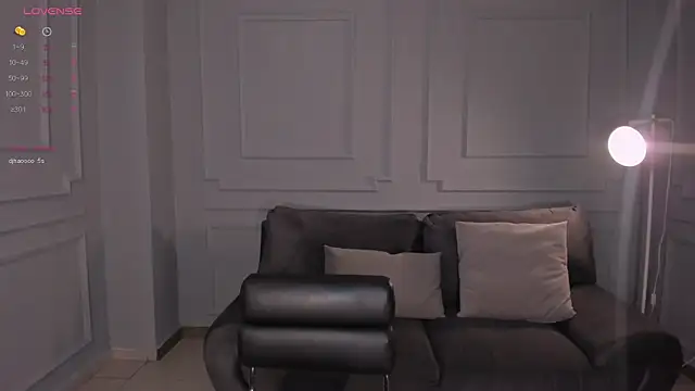 RossieRhoades online show from March 5, 2025, 1:31 am