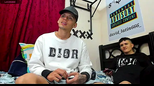 davidlatin66 online show from January 21, 2025, 12:04 am