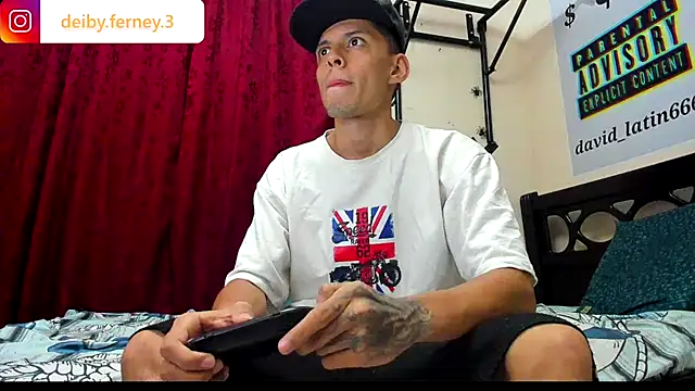 davidlatin66 online show from January 24, 2025, 12:42 am