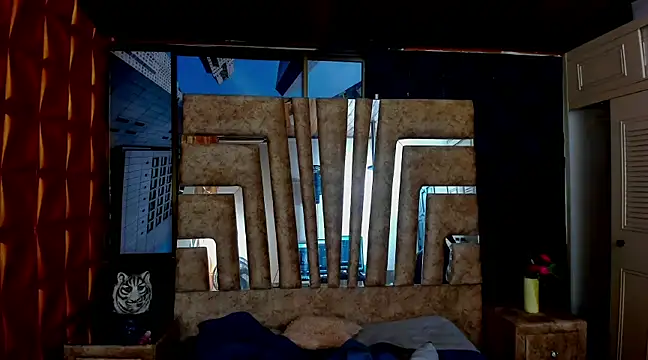 cute sassy online show from February 11, 2025, 2:14 am