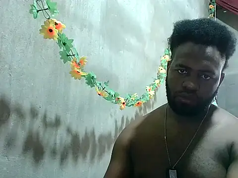 2ocmaxi online show from March 6, 2026, 8:05 pm