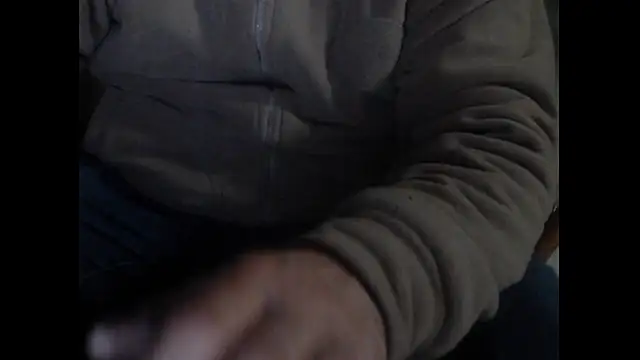 Snapshot of masculine_bear_daddy chatting on December 29, 2024, 6:05 pm masculine bear daddy online show from December 29, 2024, 6:05 pm