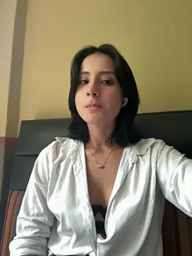 Ale Lewis online show from February 15, 2025, 9:15 pm