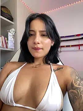 Ale Lewis online show from February 23, 2025, 5:18 pm