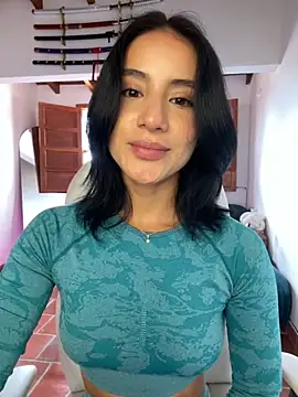 Ale Lewis online show from October 4, 2025, 2:04 pm