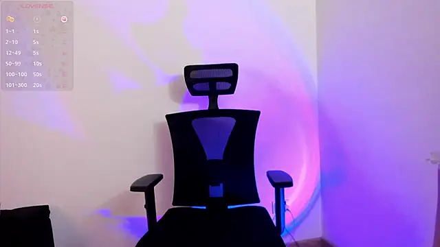 NanaRott online show from December 24, 2024, 9:33 pm