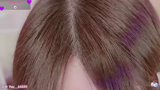 Yuu  k online show from February 5, 2025, 3:52 pm